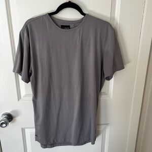 Cuts Curve-Hem Tee